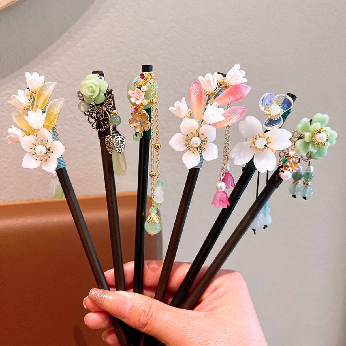 Exquisite Flower Tassel Wooden - Supply Florist review and price
